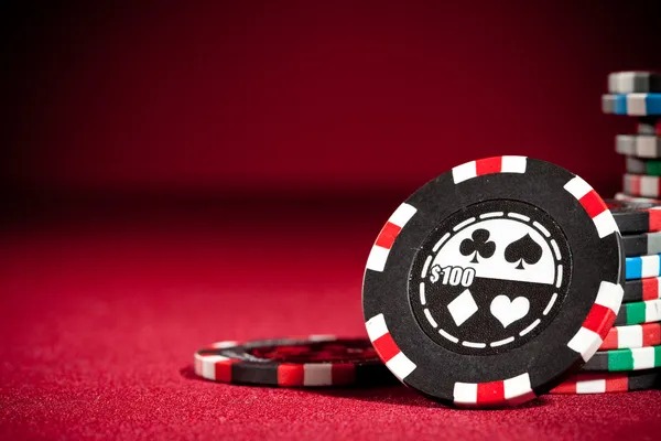 Teen Patti hand rankings and betting rounds